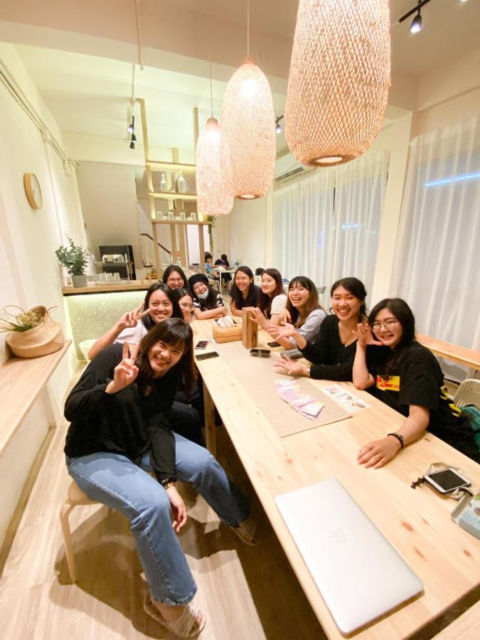Ben&Pooh Hostel Банкок Екстериор снимка