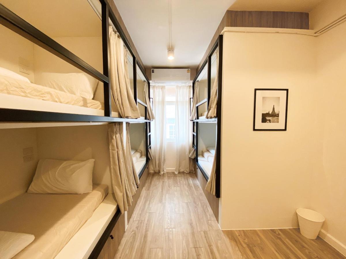 Ben&Pooh Hostel Банкок Екстериор снимка