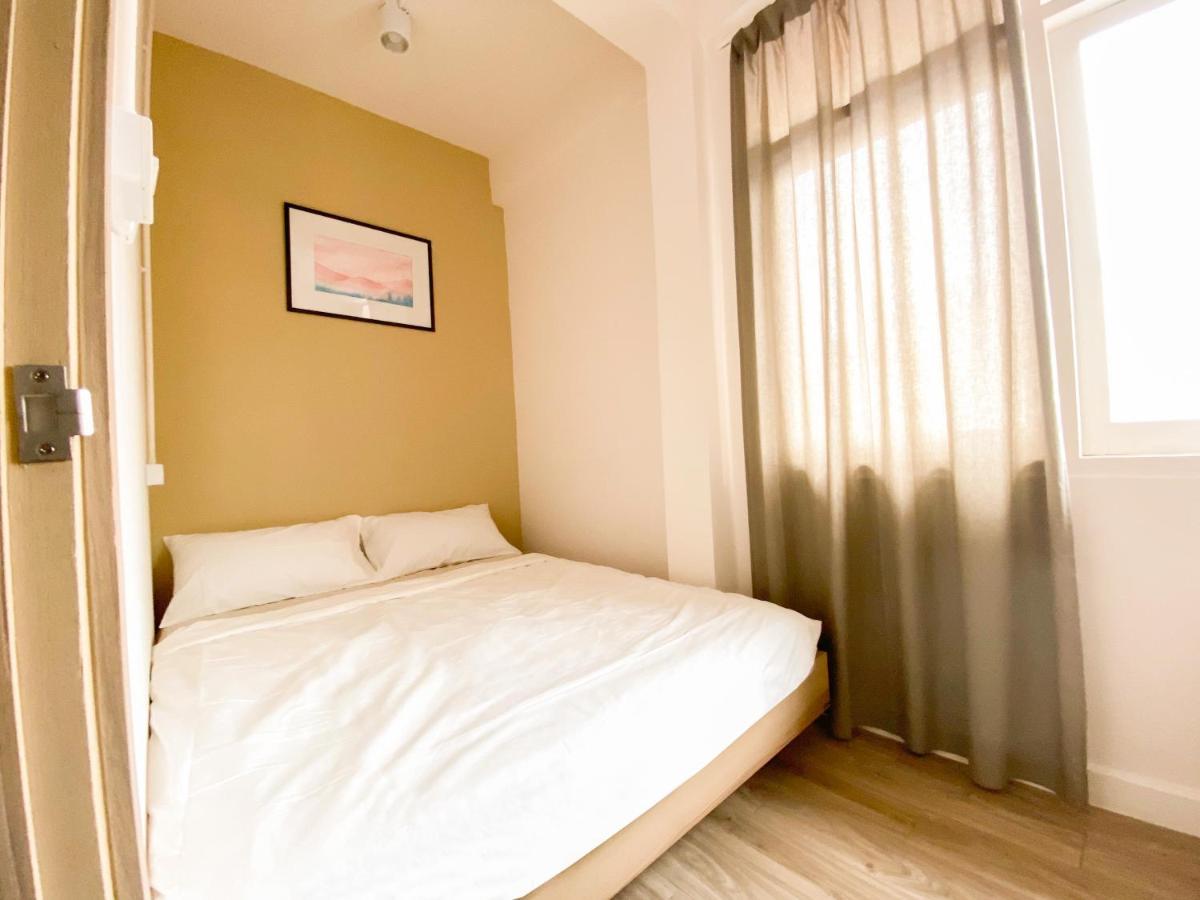 Ben&Pooh Hostel Банкок Екстериор снимка
