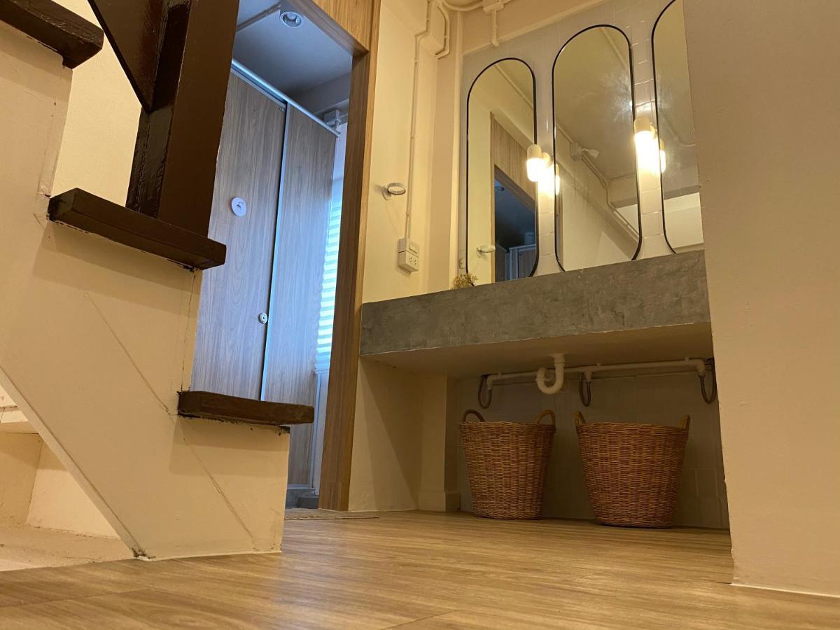 Ben&Pooh Hostel Банкок Екстериор снимка